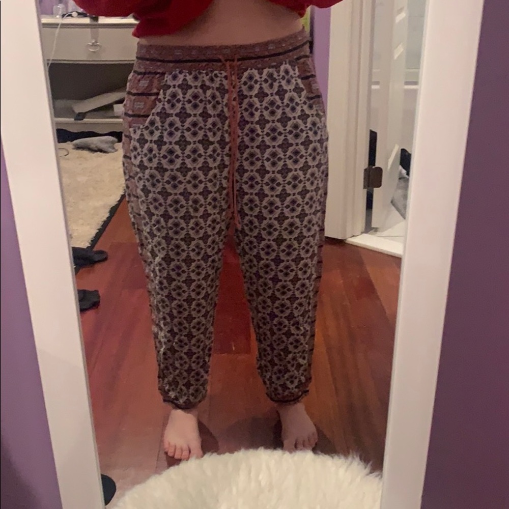Joggers - Picture 3 of 3